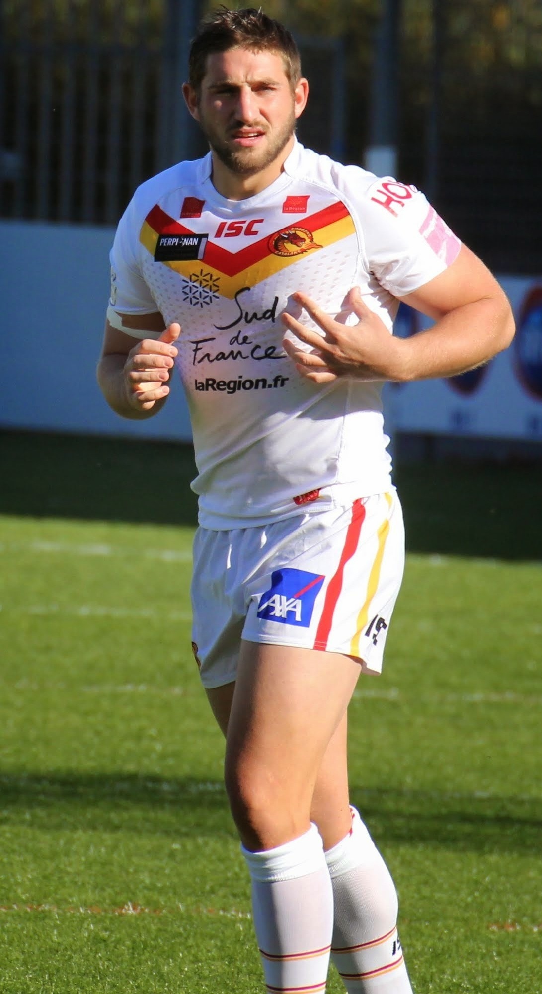 Julian Bousquet Re-signs with Catalans Dragons