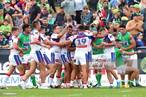 Tyson Frizell Re-signs with Newcastle Knights for 2026